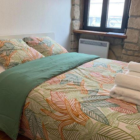 Private Room In The City Centre เอช-ซูร์-อัลแซต ภายนอก รูปภาพ